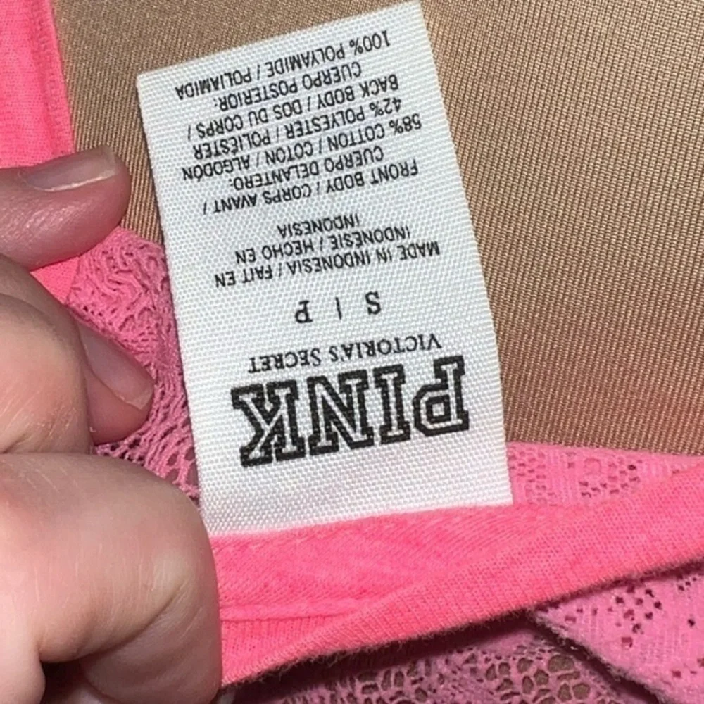 PINK Victoria’s Secret Lace Back V-neck Tee - Picture 4 of 4